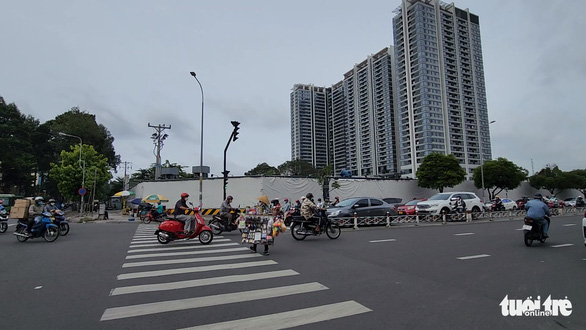 Rao dự án ở quận 10, mời khách mua đất ở Bình Dương: ‘Cò’ đất bị phạt 7,5 triệu đồng - Ảnh 2.