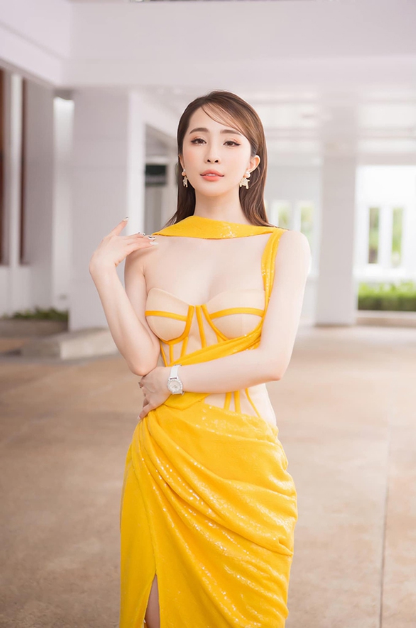 Ảnh vui sao Việt 28-9: Tự Long troll Xuân Bắc ham ăn - Ảnh 9. Ảnh vui sao Việt 28-9: Tự Long troll Xuân Bắc ham ăn - Ảnh 9.