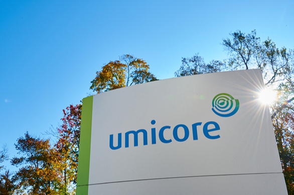 Umicore bắt tay công ty con của Volkswagen sản xuất pin ô tô - Ảnh 1.