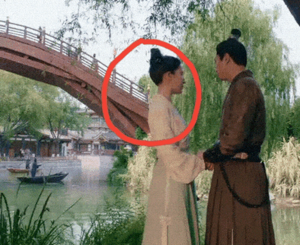 Những tai nạn khó đỡ trên phim Hoa ngữ, xem xong không cười không lấy tiền - Ảnh 3.