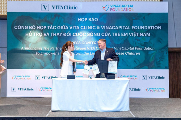 VITA Clinic hợp tác cùng VinaCapital Foundation (VCF) hỗ trợ trẻ em - Ảnh 1.