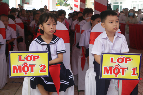 Đưa sách đến ngoại thành, đến với Trường tiểu học Lê Quý Đôn - Ảnh 3.