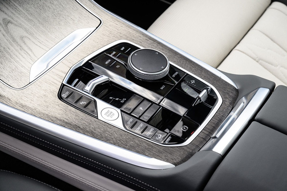 BMW X5 2023 có đèn và cản mới, nhưng thay đổi bên trong mới đáng chú ý - Ảnh 3.