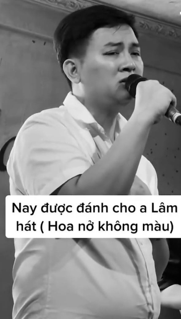Chiếc bụng bia của Hoài Lâm ngập tràn mạng xã hội - Ảnh 1. Chiếc bụng bia của Hoài Lâm ngập tràn mạng xã hội - Ảnh 1.