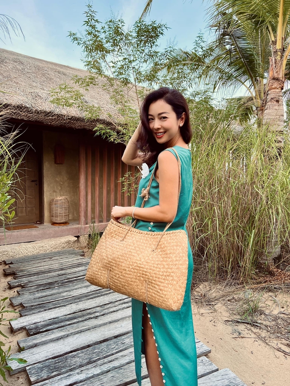 Ảnh vui sao Việt 4-9: Con trai Hòa Minzy vui nhộn - Ảnh 3. Ảnh vui sao Việt 4-9: Con trai Hòa Minzy vui nhộn - Ảnh 3.