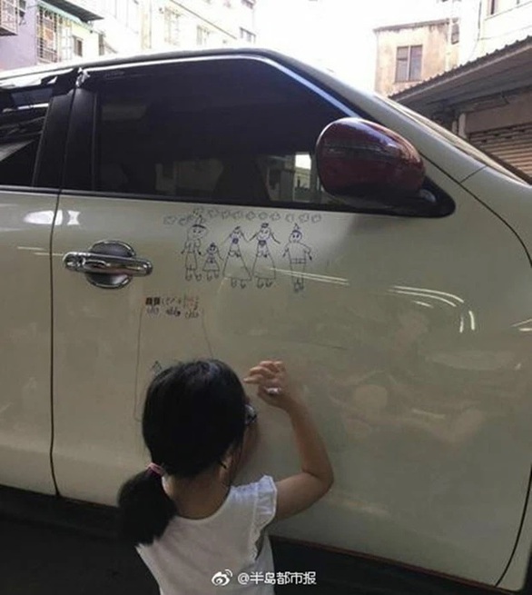 Bộ sưu tập ô tô phiên bản giới hạn khiến các ông bố khóc thét - Ảnh 4. Bộ sưu tập ô tô phiên bản giới hạn khiến các ông bố khóc thét - Ảnh 4.
