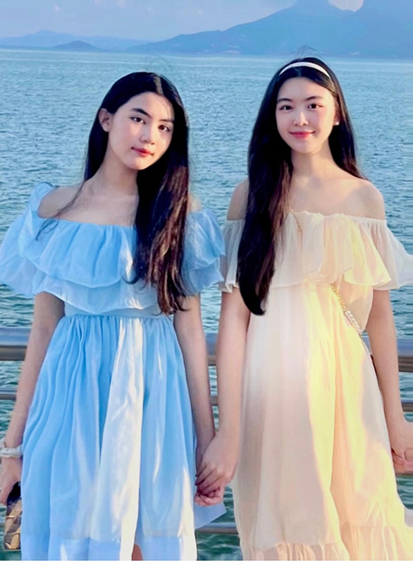 Ảnh vui sao Việt 5-9: Hai ‘nàng thơ’ nhà MC Quyền Linh đẹp rạng rỡ - Ảnh 1. Ảnh vui sao Việt 5-9: Hai ‘nàng thơ’ nhà MC Quyền Linh đẹp rạng rỡ - Ảnh 1.