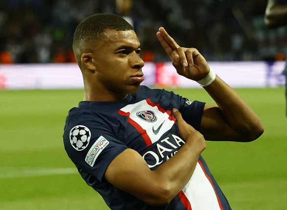 Mbappe và Haaland lập cúp bàn thắng ngày mở màn Champions League - Ảnh 1.