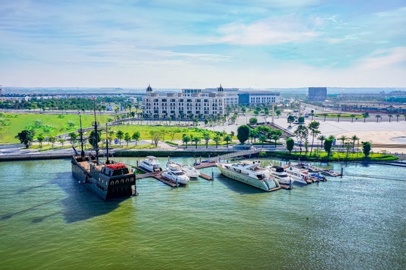 Aqua City hút nhà đầu tư tham quan dự án dịp lễ 2-9 - Ảnh 1. Aqua City hút nhà đầu tư tham quan dự án dịp lễ 2-9 - Ảnh 1.