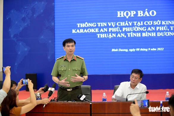 Vụ cháy quán karaoke 33 người chết: Nhiều khách vẫn đóng cửa hát khi được báo cháy? - Ảnh 3.