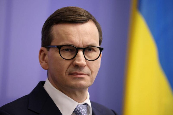 Ukraine lấy lại nhiều đất đai do Nga kiểm soát, sắp đón thủ tướng Ba Lan trở lại - Ảnh 1.
