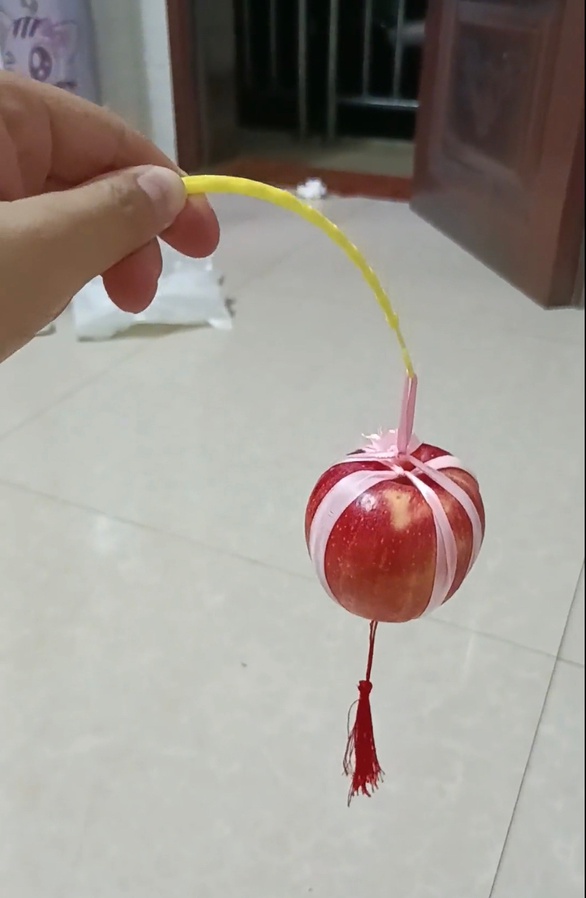 10 mẫu đèn Trung thu được mẹ giấu trong bếp vừa rẻ vừa thú vị - Ảnh 8.