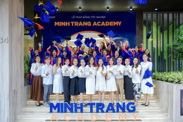 Minh Trang Academy chú trọng thực hành, tận tâm giảng dạy - Ảnh 1.