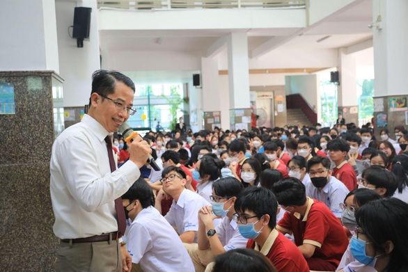 Cách học sinh trường quốc tế tìm hiểu bạo lực học đường - Ảnh 2. Nhà trường thường xuyên tổ chức tư vấn tâm lý giúp nâng cao nhận thức học sinh về các vấn đề nóng của xã hội