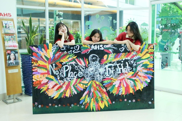Cách học sinh trường quốc tế tìm hiểu bạo lực học đường - Ảnh 3. Cách học sinh trường quốc tế tìm hiểu bạo lực học đường - Ảnh 3.