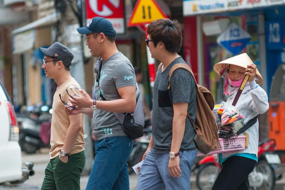 Khách du lịch Hàn Quốc dạo chơi tại TP. Hồ Chí Minh.Ảnh minh họa. Nguồn: scmp.com