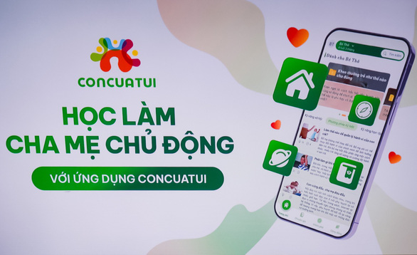 ConCuaTui tổ chức tọa đàm "Làm cha mẹ chủ động" tại Trường đại học Hoa Sen - Ảnh: NHÃ CHÂN