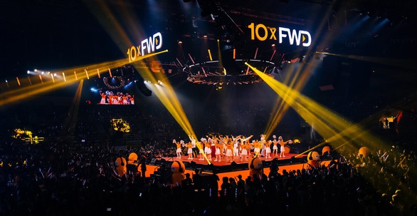 FWD Music Fest 2023: 10 năm lan tỏa cảm hứng “sống đầy” - Ảnh 4. Đại nhạc hội FWD Music Fest 2023 đã gây tiếng vang lớn trong cộng đồng người yêu nhạc