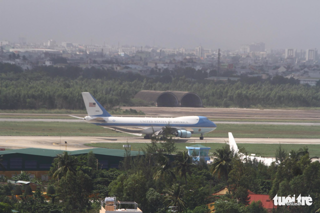 Tổng thống Donald Trump đã đến Đà Nẵng - Ảnh 1.