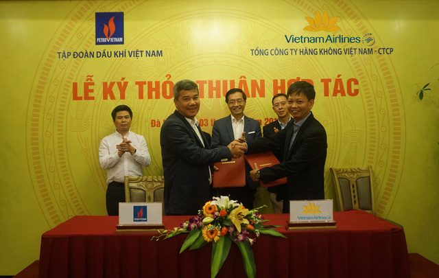 Vietnam Airlines và PVN thỏa thuận hợp tác - Ảnh 1.