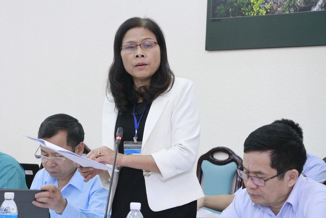 Ngủ giờ làm việc, uống rượu buổi trưa bị kỷ luật - Ảnh 1.