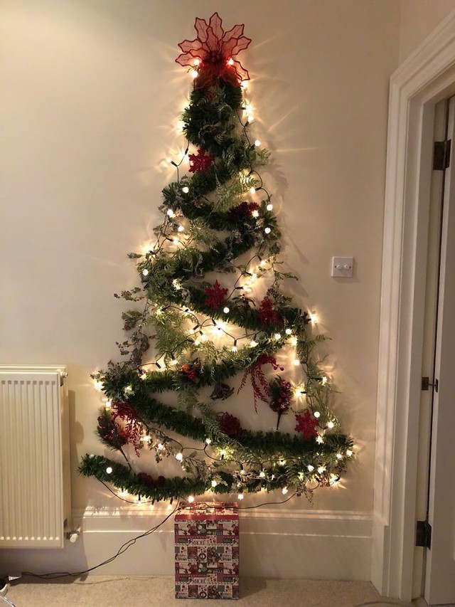 Tự chế cây thông Noel không đụng hàng - Ảnh 2.
