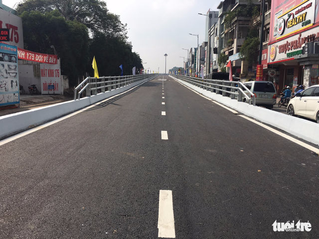 16-11, thông xe nhánh cầu vượt Nguyễn Kiệm - Hoàng Minh Giám - Ảnh 1.