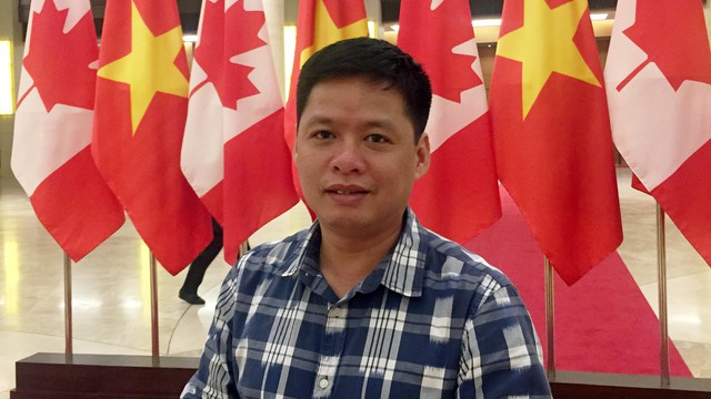 Để bỏ sổ hộ khẩu, phải sửa luật thế nào? - Ảnh 2. Để bỏ sổ hộ khẩu, phải sửa luật thế nào? - Ảnh 2.