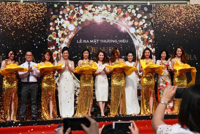 Lễ khai trương deaura Hải Phòng