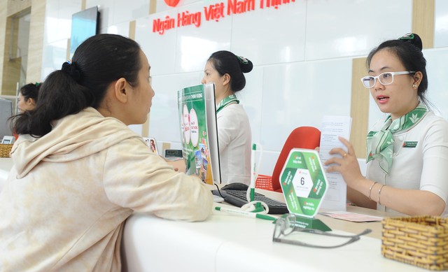 Cổ phiếu nào đáng đầu tư năm 2018? - Ảnh 1. Cổ phiếu nào đáng đầu tư năm 2018? - Ảnh 1.