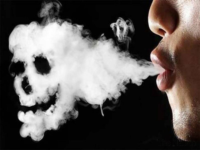 Hút thuốc lá làm giảm chức năng sinh sản - Ảnh 1.