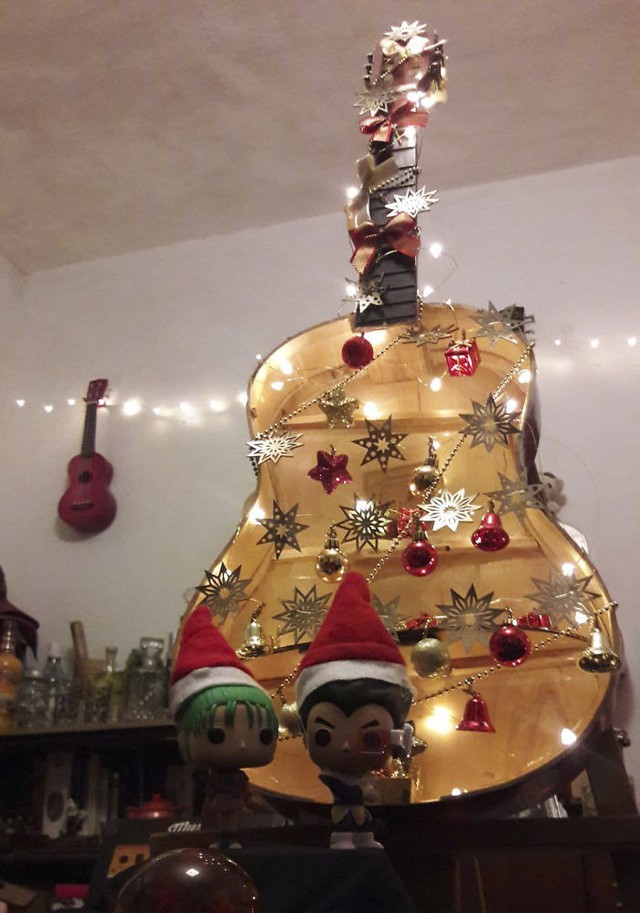 Tự chế cây thông Noel không đụng hàng - Ảnh 7.