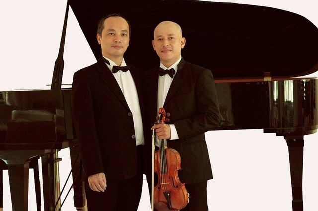 Romantic Concert: 2 quán quân piano - violin hội ngộ sau 30 năm - Ảnh 3. Romantic Concert: 2 quán quân piano - violin hội ngộ sau 30 năm - Ảnh 3.