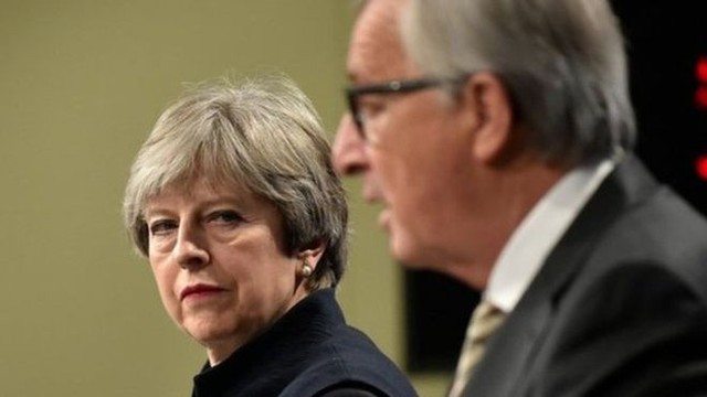 Anh và EU không đạt được thỏa thuận vì vấn đề Ireland - Ảnh 1.