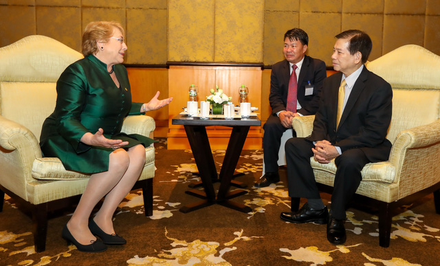 Tổng thống Chile đi tìm gặp bạn cũ Nguyễn Minh Triết - Ảnh 2.
