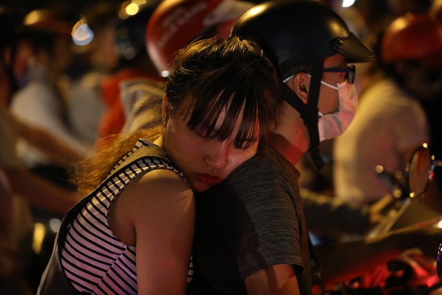 Hé lô năm mới - 5