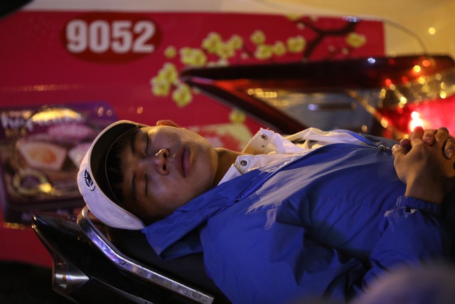 Hé lô năm mới - 2