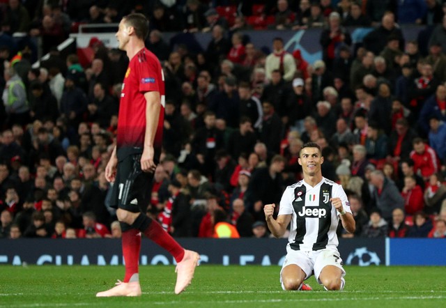 Juventus đá bại Manchester United tại Old Trafford - Ảnh 6. Juventus đá bại Manchester United tại Old Trafford - Ảnh 6.
