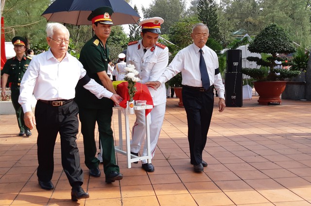 Đồng Nai tổ chức lễ an táng 13 liệt sĩ chưa biết tên - Ảnh 2. Đồng Nai tổ chức lễ an táng 13 liệt sĩ chưa biết tên - Ảnh 2.