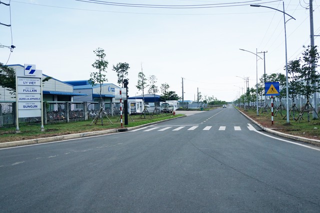 Hệ thống cảng và công nghiệp đang tạo lực hút BĐS tại Phú Mỹ - Bà Rịa - Ảnh 1.