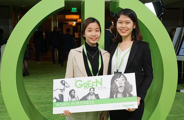Sinh viên Duy Tân giành giải Women in Business Global Award tại Mỹ - Ảnh 1.