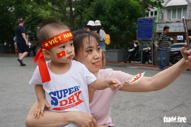 Hồi hộp chờ trận về... - Ảnh 5.