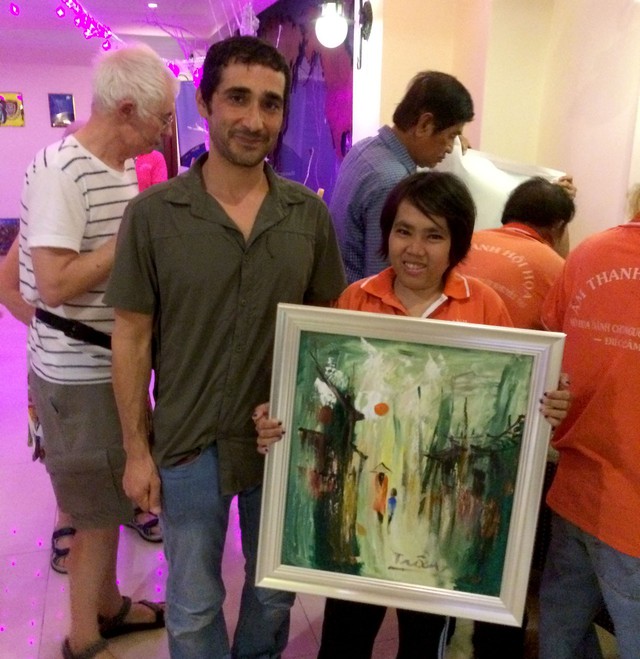 Sắc màu cảm hóa - Ảnh 3.