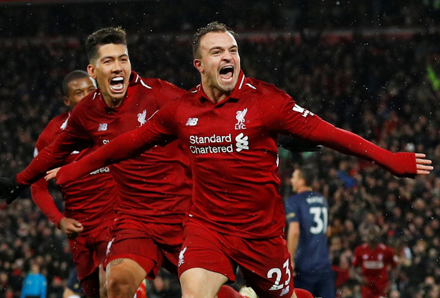 ‘Siêu dự bị’ Shaqiri lập cú đúp, Liverpool đá bại M.U 3-1 - Ảnh 3. ‘Siêu dự bị’ Shaqiri lập cú đúp, Liverpool đá bại M.U 3-1 - Ảnh 3.