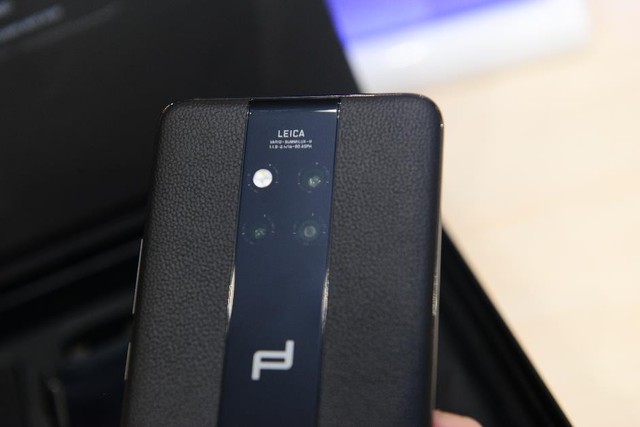 Trên tay Porsche Design Huawei Mate 20 RS: hội tụ công nghệ tối tân - Ảnh 2.