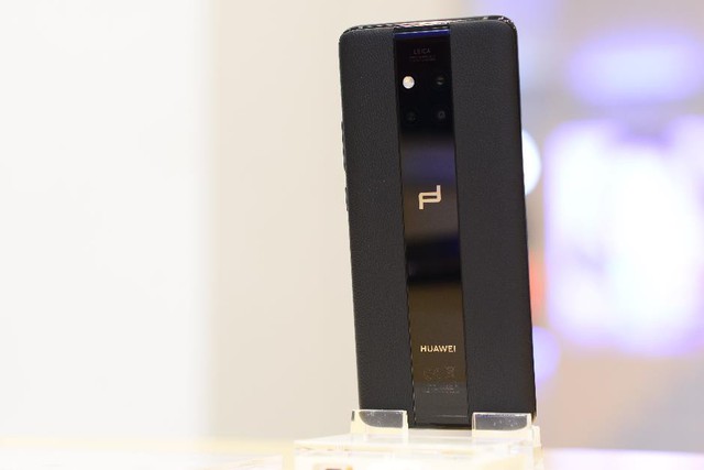 Trên tay Porsche Design Huawei Mate 20 RS: hội tụ công nghệ tối tân - Ảnh 4.