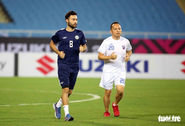 HLV Eriksson muốn Phil Younghusband phá lưới tuyển VN - Ảnh 4. HLV Eriksson muốn Phil Younghusband phá lưới tuyển VN - Ảnh 4.