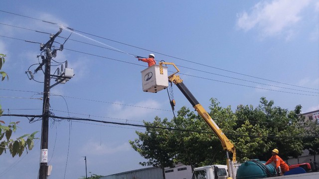 EVNSPC triển khai nhiều chương trình trong tháng “Tri ân khách hàng” - Ảnh 4. EVNSPC triển khai nhiều chương trình trong tháng “Tri ân khách hàng” - Ảnh 4.