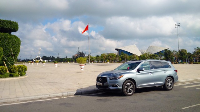 Đánh giá xe Infiniti QX60: xe ông chủ về thăm Công tử… - Ảnh 1.
