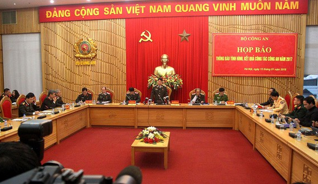 Kết quả hình ảnh cho vụ đánh bạc ở phú thọ